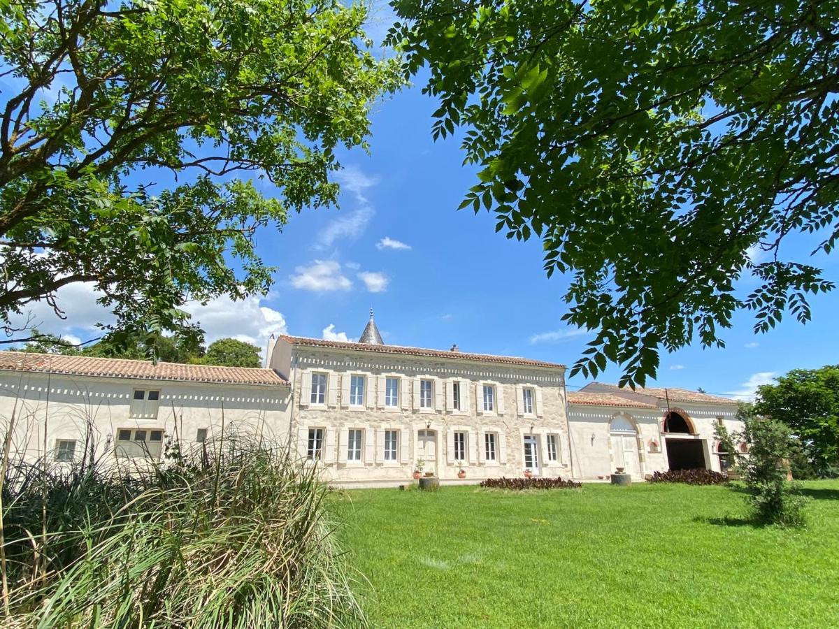 Domaine De Lanis - Maison D'Hotes Pour Une Parenthese Hors Du Temps Castelnaudary Exterior photo